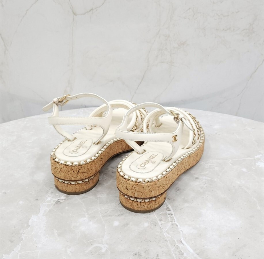 [럭스유] 36 / 샤넬 CC로고 체인 스트랩 샌들