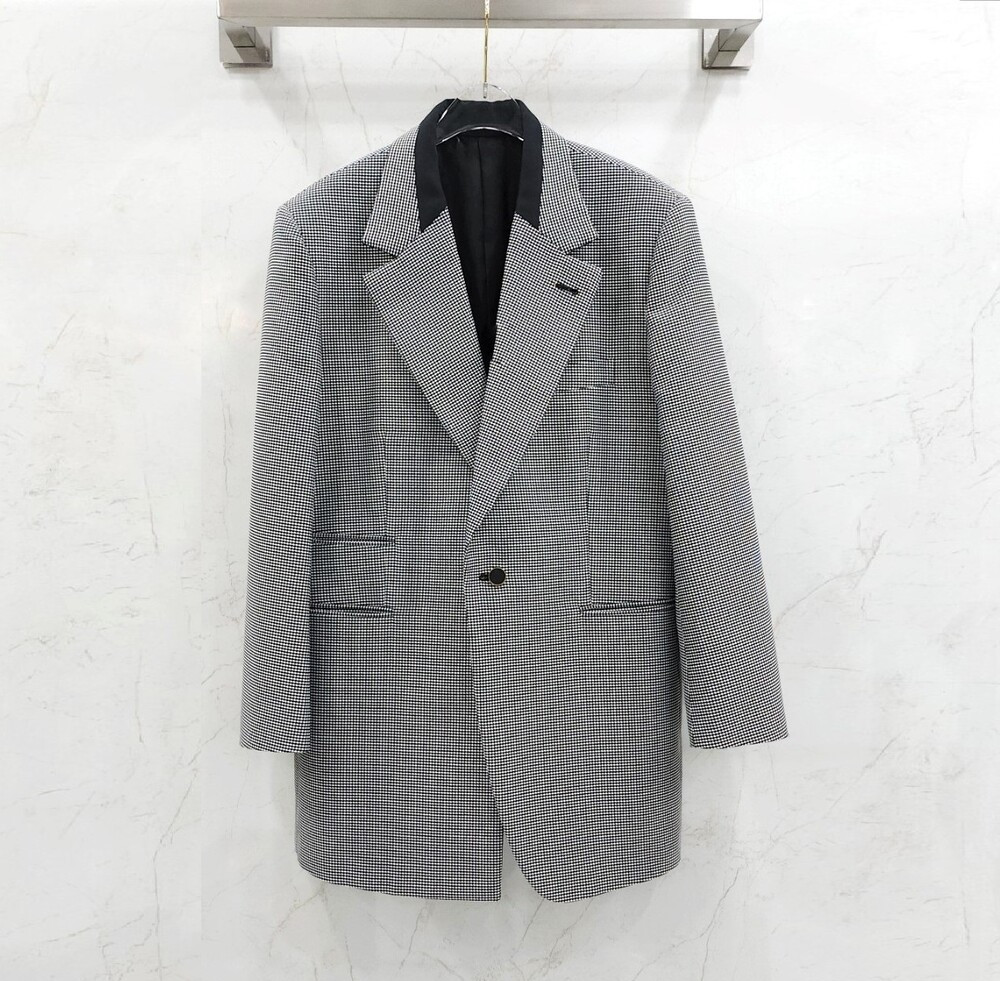 [럭스유] 34 / 루이비통 플레드 블레이저 오버사이즈 자켓 1AAL3B