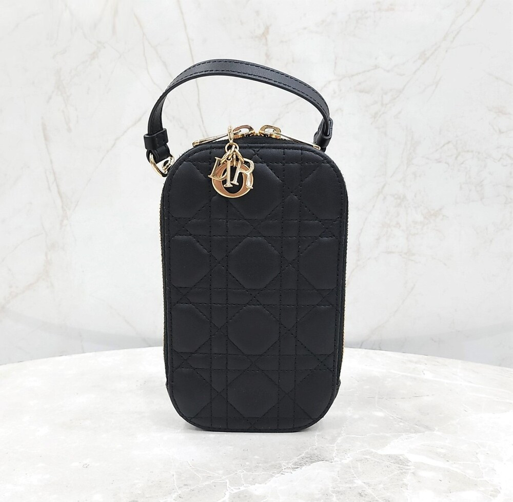 [럭스유] 디올 레이디 디올 콜 인 폰홀더 체인백 S0872ONMJ