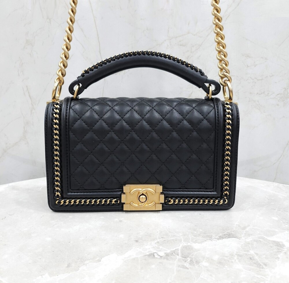 [럭스유] 샤넬 탑핸들 보이백 미디움 금장 체인 숄더백 26번대 A94804