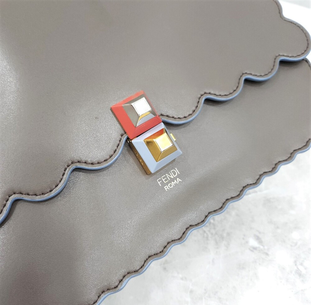 [럭스유] 펜디 캔아이 체인 숄더백