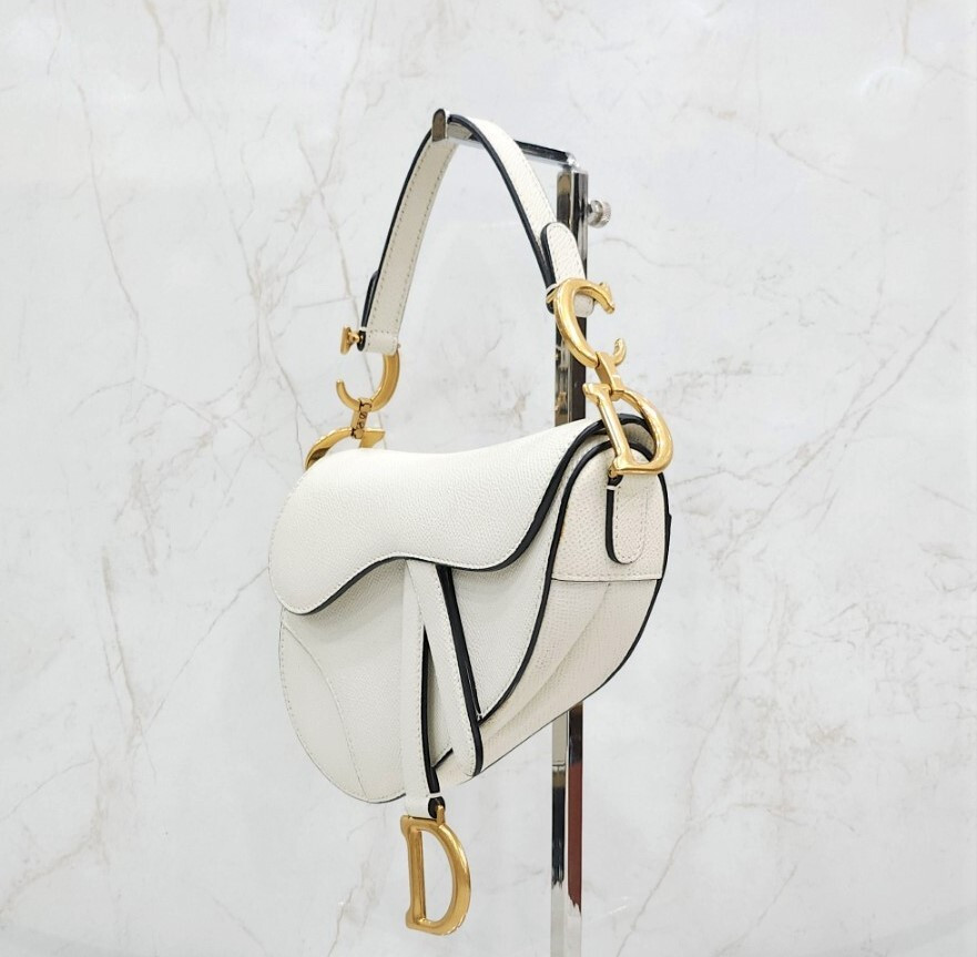 [럭스유] 디올 카프스킨 새들백 미니 M0447CBAA