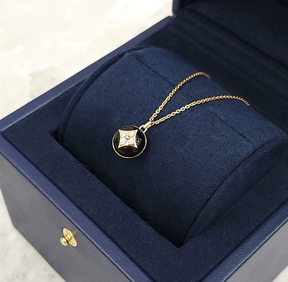 [럭스유] 루이비통 B 블라썸 펜던트 다이아 목걸이 Q93758