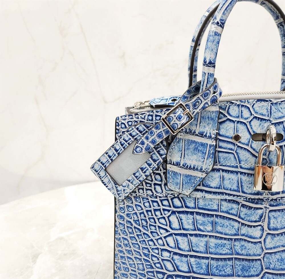 [럭스유] (새상품) 루이비통 LV 시티 스티머 PM 브릴리언트 크로커다일