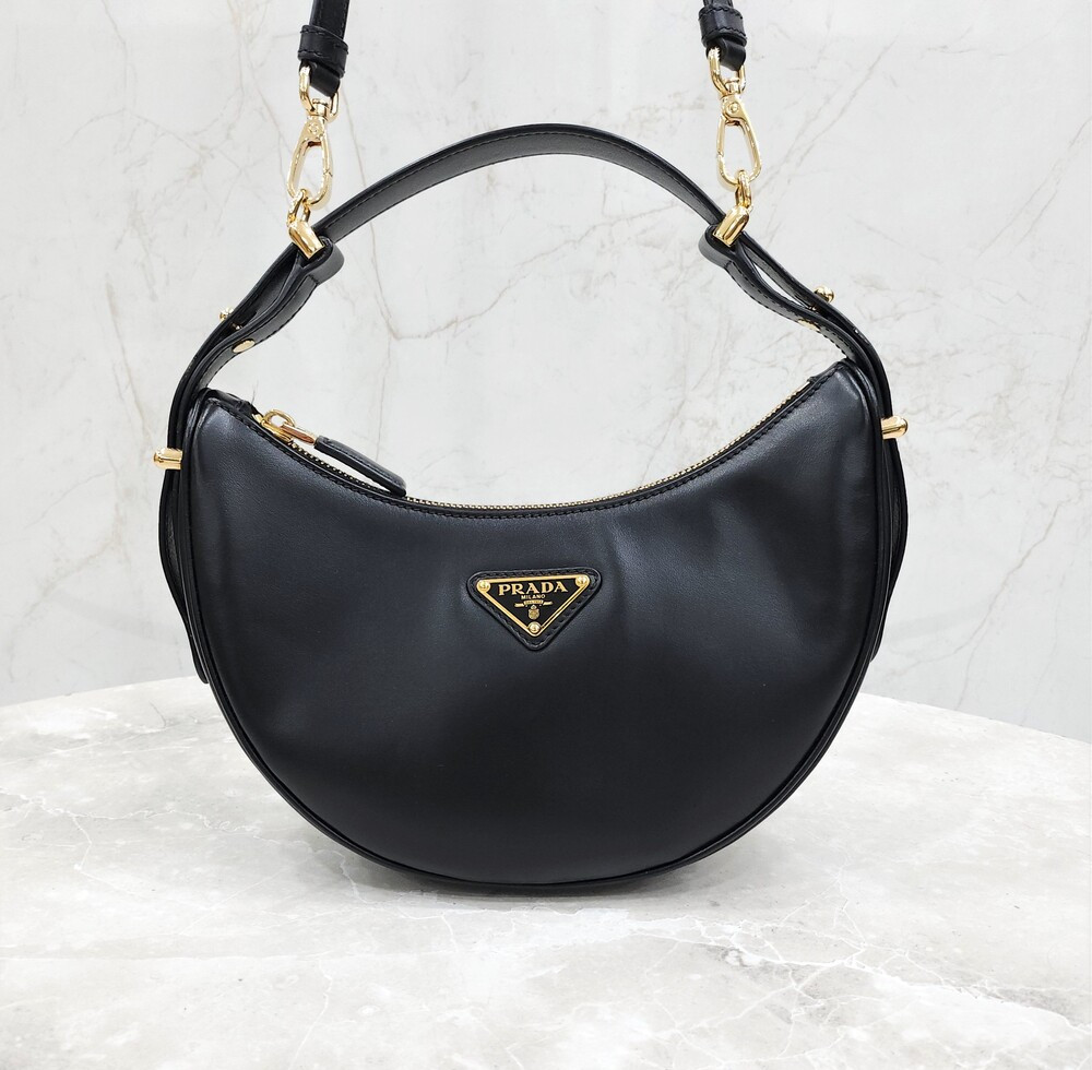 [럭스유] 프라다 아르케 스몰 가죽 숄더백 1BC194