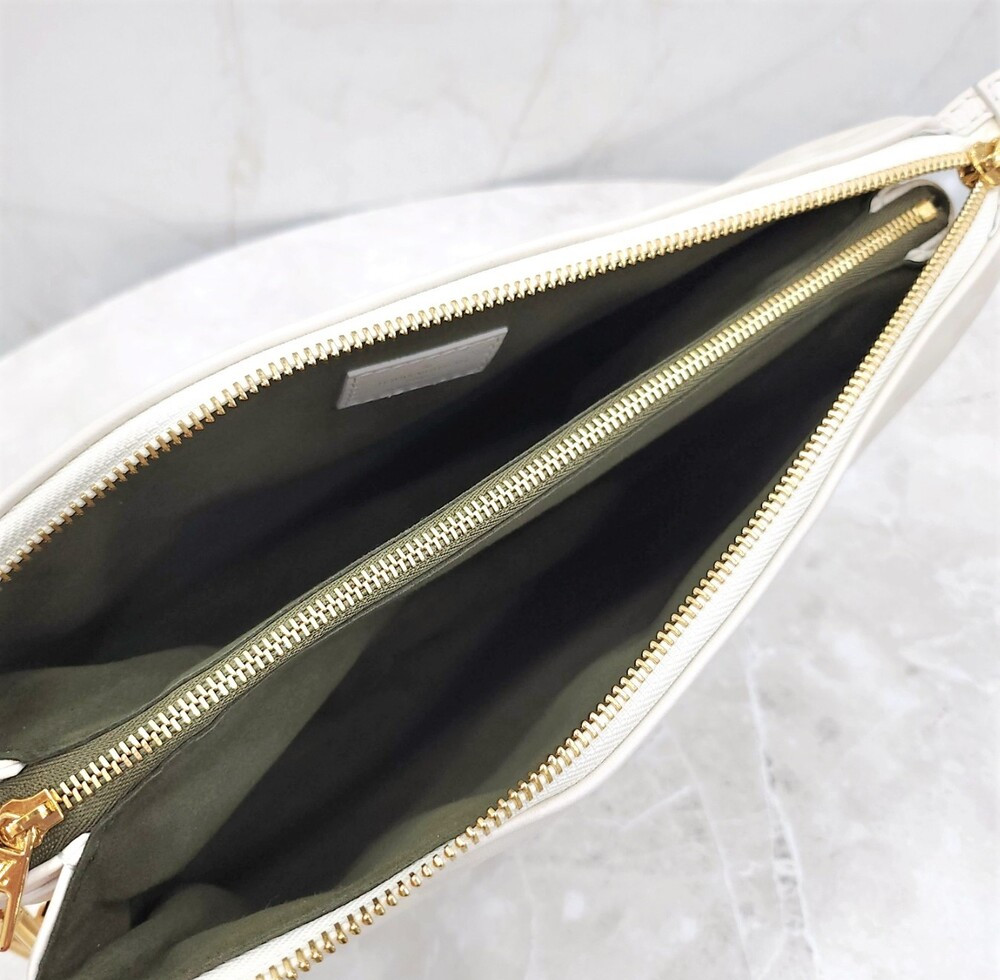 [럭스유] 루이비통 화이트 모노그램 쿠상 체인백 PM