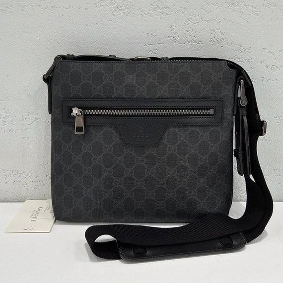 구찌 GG 블랙 수프림 메신저 크로스백 387514