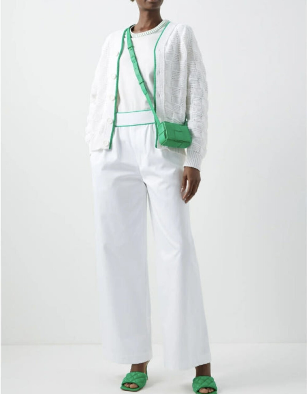 [럭스유] 보테가베네타 그린 인트레치아토 미니 카세트백