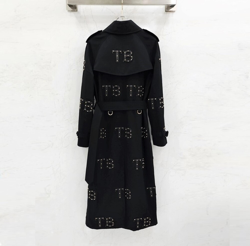[럭스유] (새상품) 38 / 버버리 한정판 TB 스터드 레더 자수 트렌치 코트