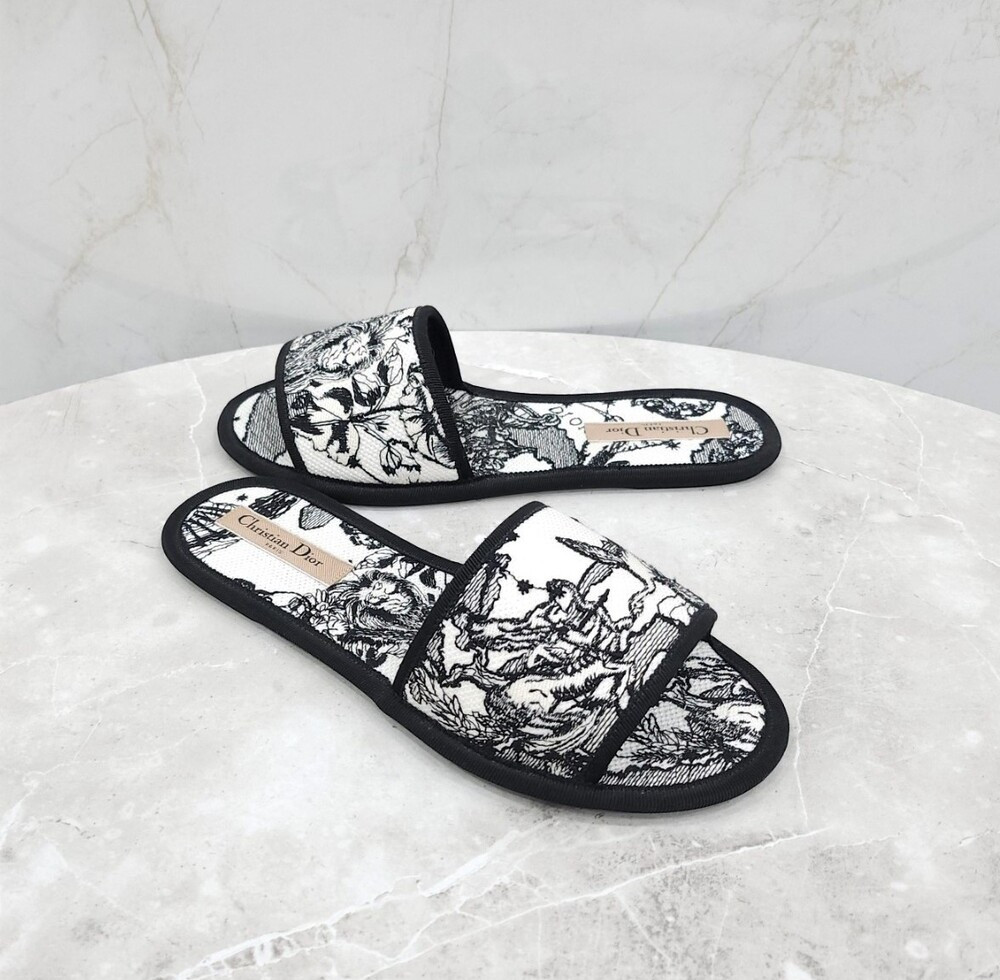 [럭스유] (새상품) 38 / 디올 슬라이드 뮬 슬리퍼