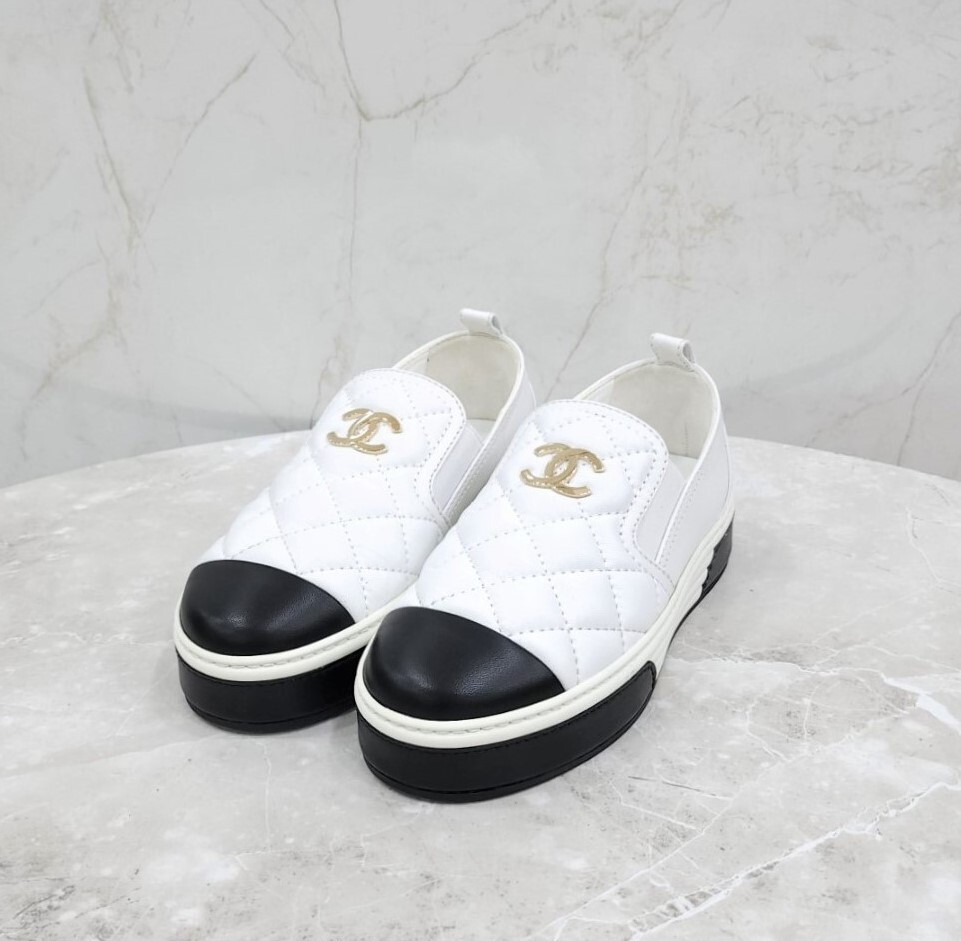 [럭스유] (새상품) 36.5 / 샤넬 CC로고 퀄팅 플랫폼 슬립온 G39180