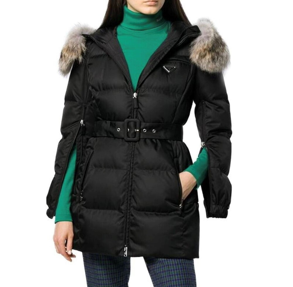 [럭스유] 38 / 프라다 코요테퍼 다운 패딩 점퍼 291534