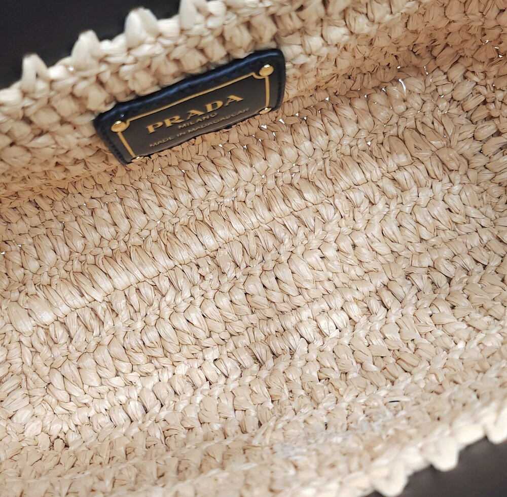 [럭스유] (새상품) 프라다 미니 크로셰와 가죽 토트백 1BG501