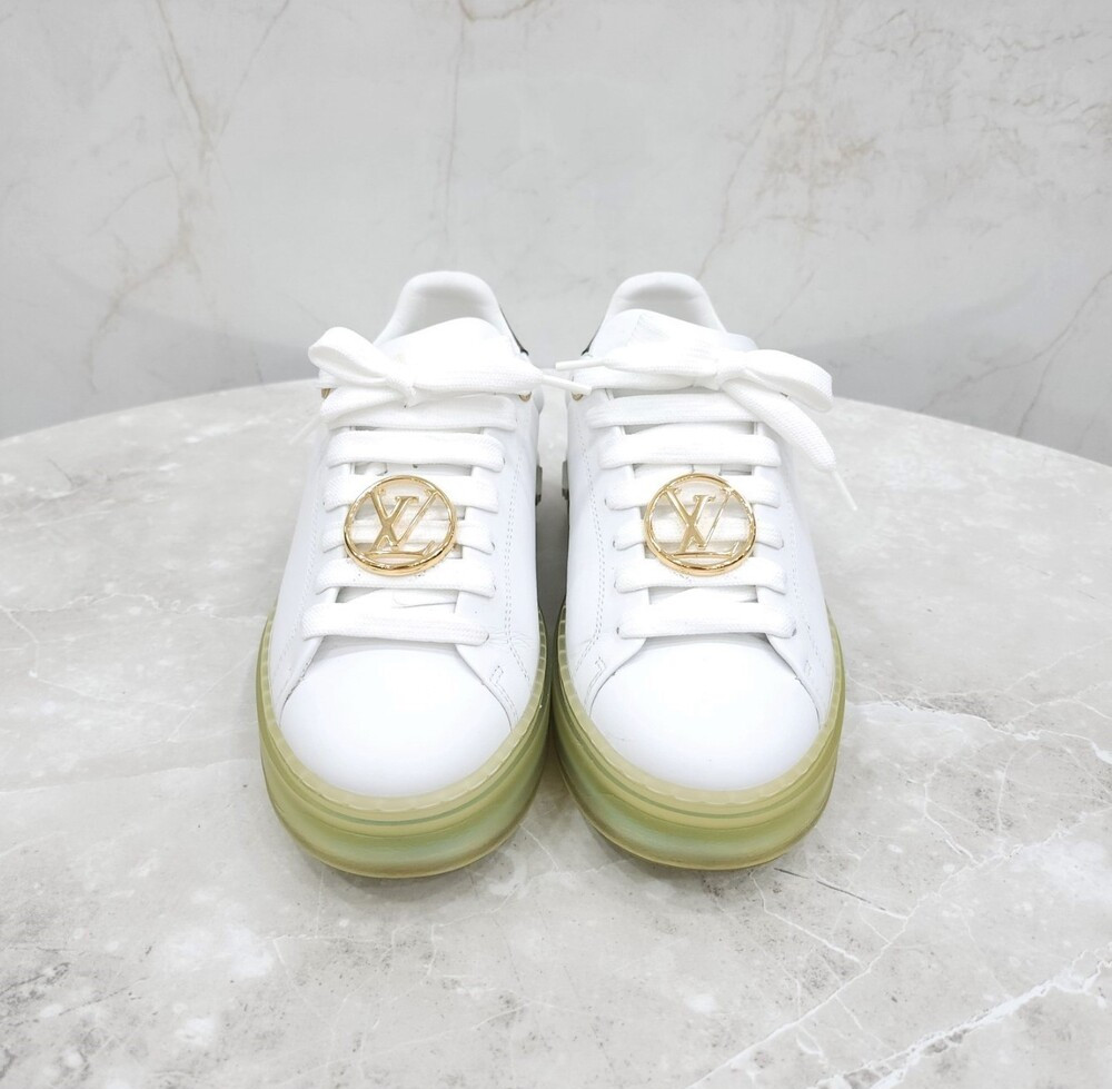 [럭스유] 36 / 루이비통 LV 클리어솔 타임아웃 스니커즈 1A8NG7