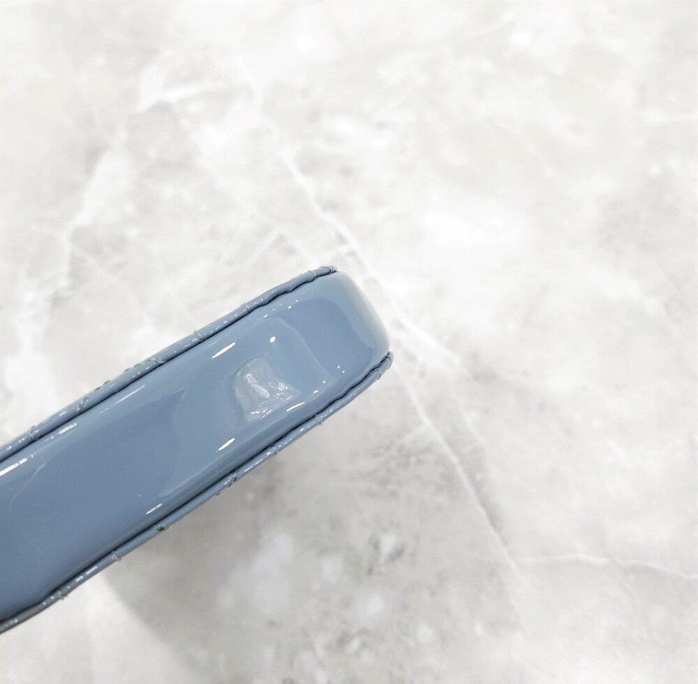 [럭스유] 디올 레이디 디올 콜인 폰홀더 체인백 블루 S08720VRB