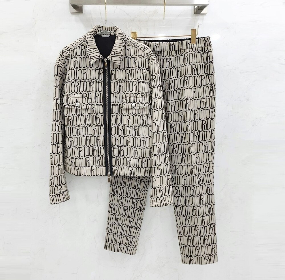 [럭스유] 50 / 디올 X 숀 스투시 멀티로고 트러커 자켓 033D493AY985