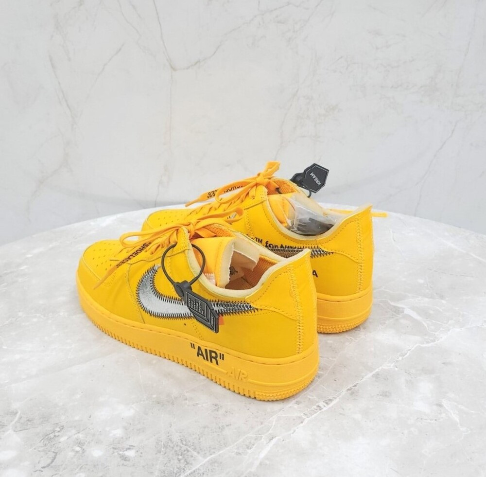 [럭스유] (새상품) 260 / 나이키 X 오프화이트 에어포스1 로우 유니버시티 골드