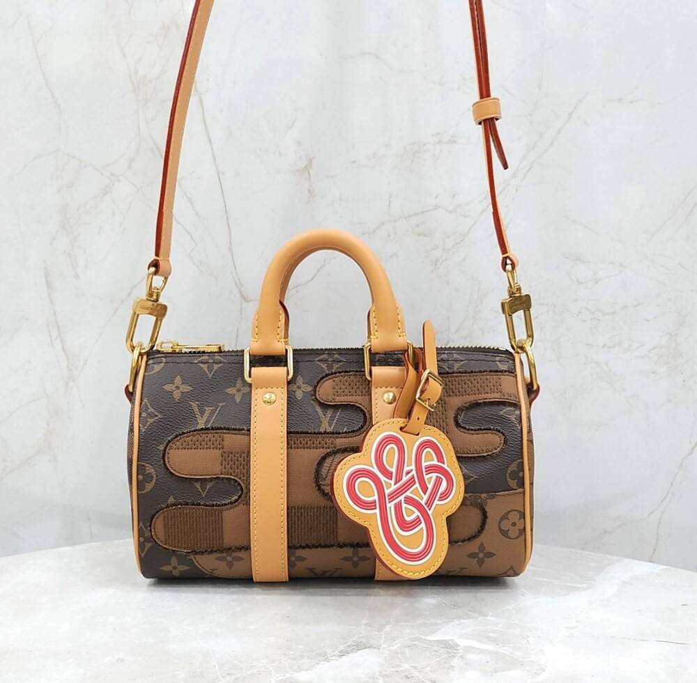 [루이비통] (새상품) 루이비통 다미에 키폴 반둘리에 25 시티백 M15428