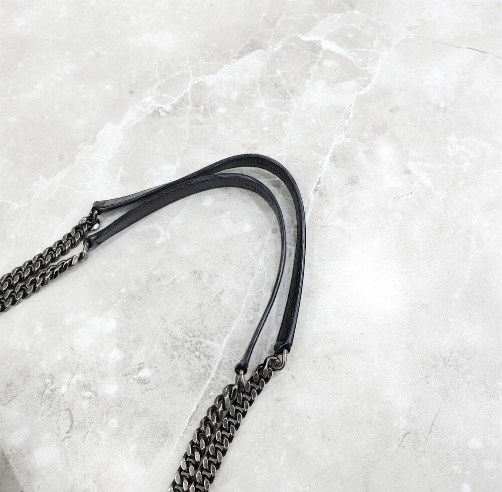 [럭스유] 생로랑 니키 레더 쇼핑백 블랙 577999