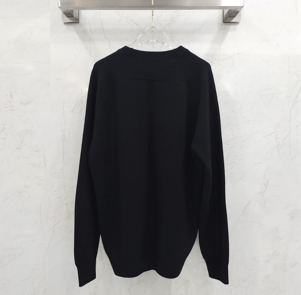 [럭스유] 52 / 돌체앤가바나 로고 울 스웨터 니트