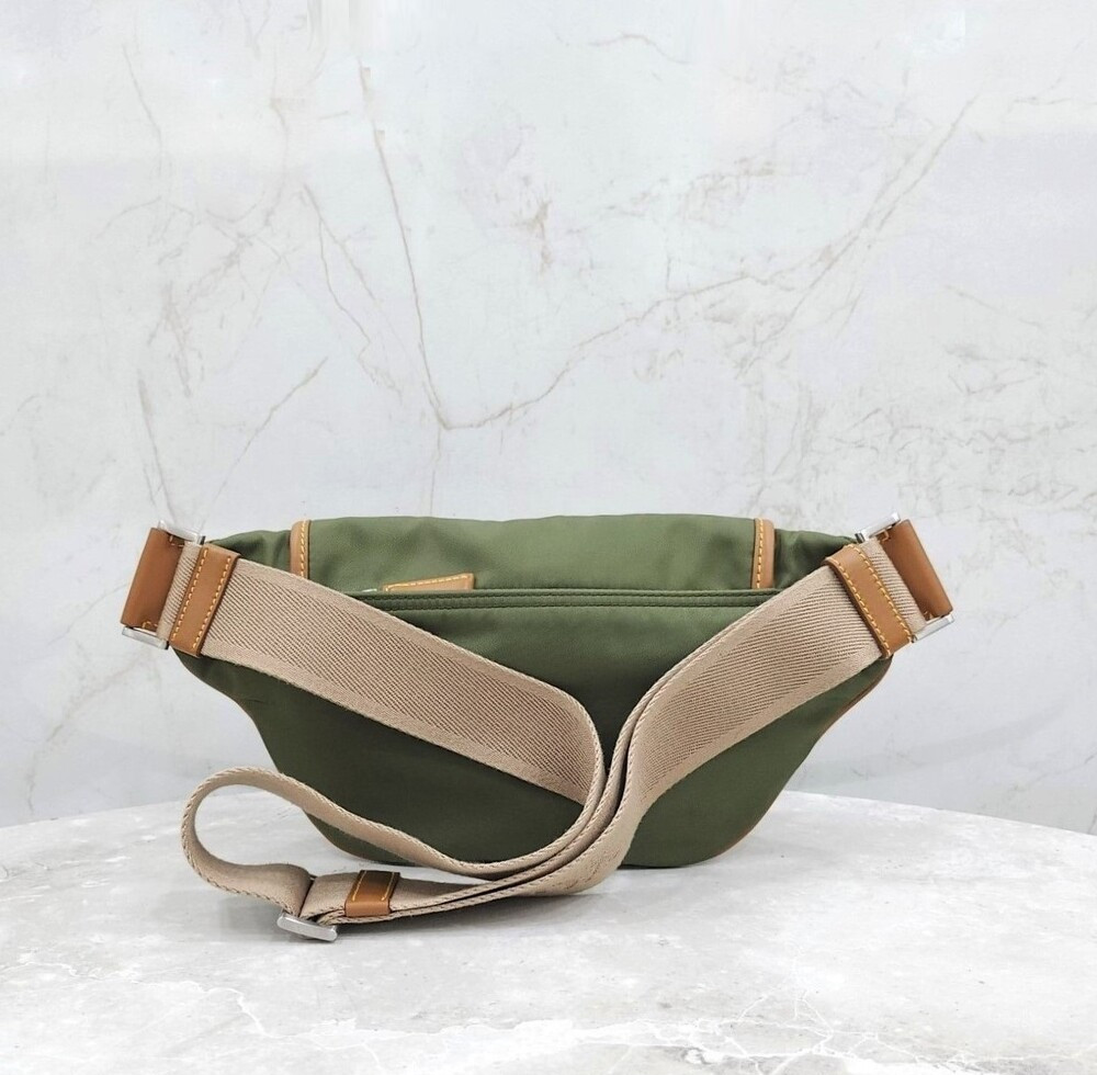 [럭스유 ] 프라다 리나일론 벨트백 2VH176