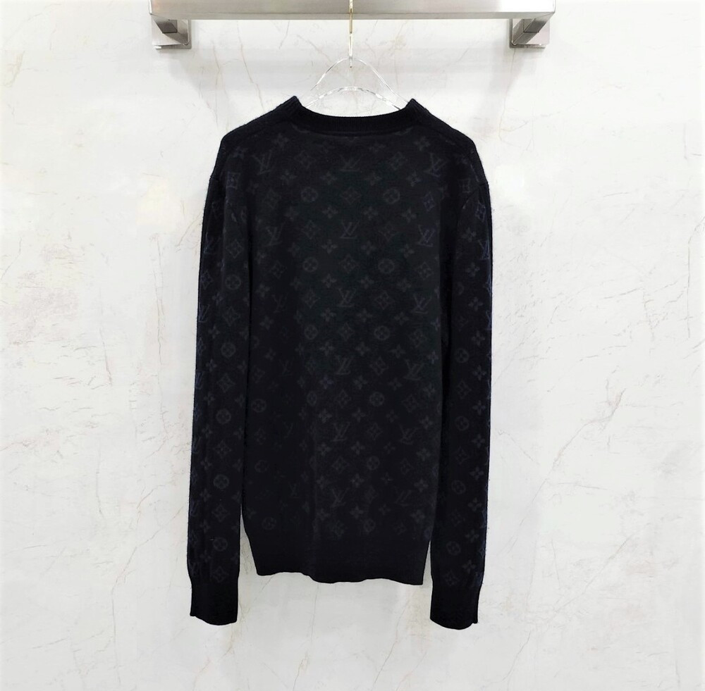 [럭스유] M / 루이비통 네이비 모노그램 하프앤하프 니트