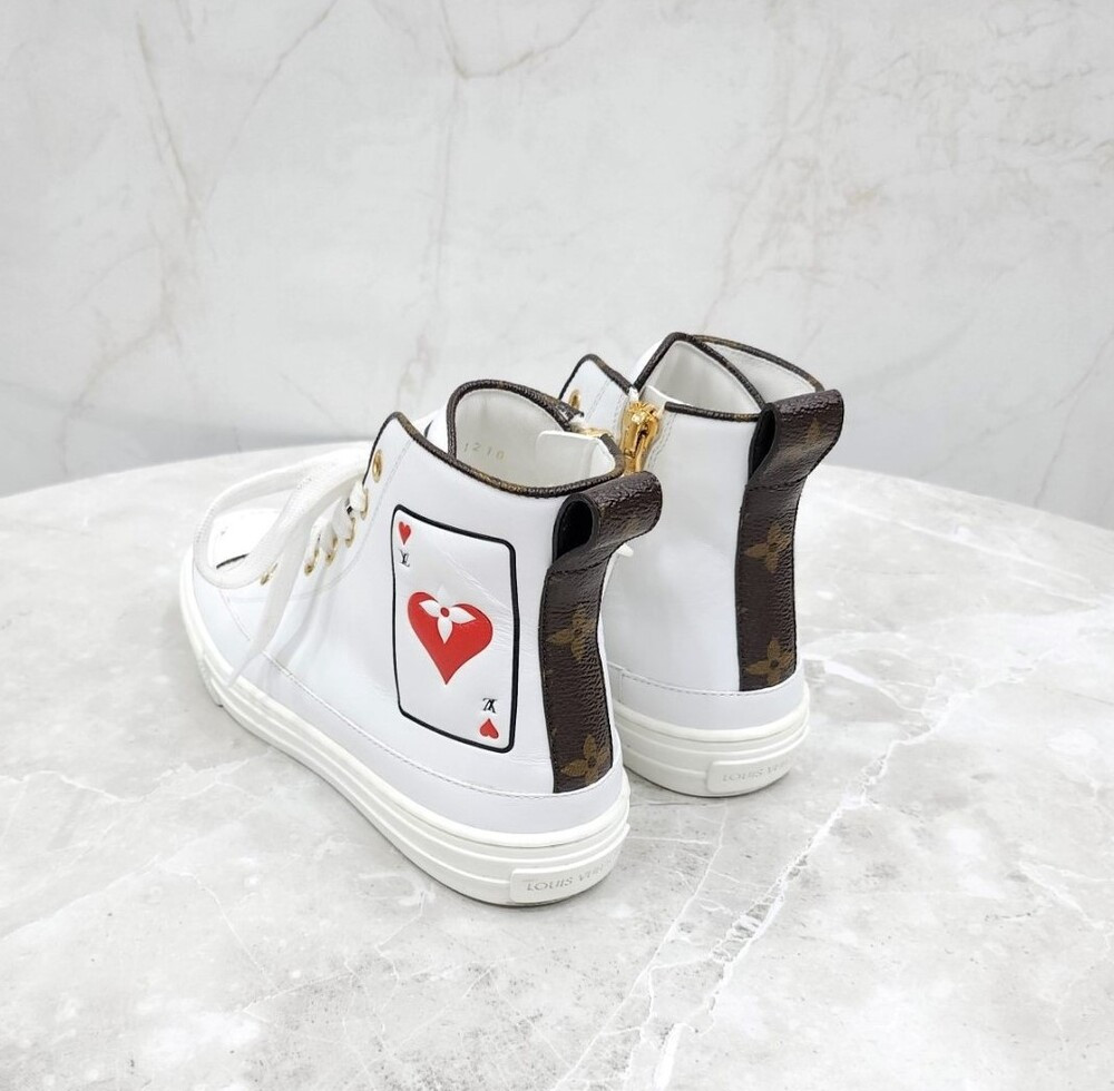 [럭스유] 34 / 루이비통 게임온 스텔라 스니커즈