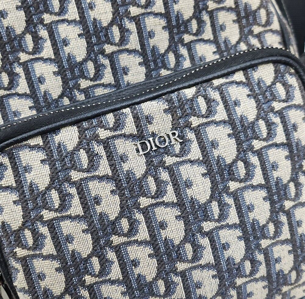 [럭스유] 디올 오블리크 자카드 라이더 슬링백 1ESGO013YKY