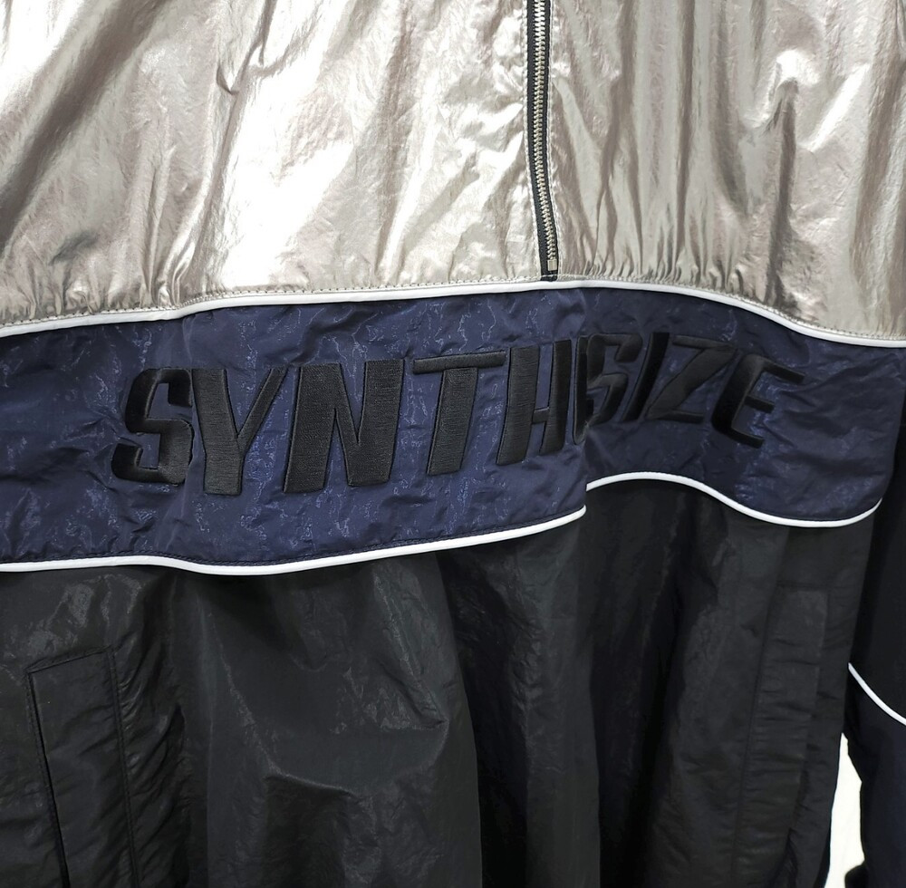 [럭스유] 46 / 준지 컬렉션 레터링 자수 스카치 후드 아노락