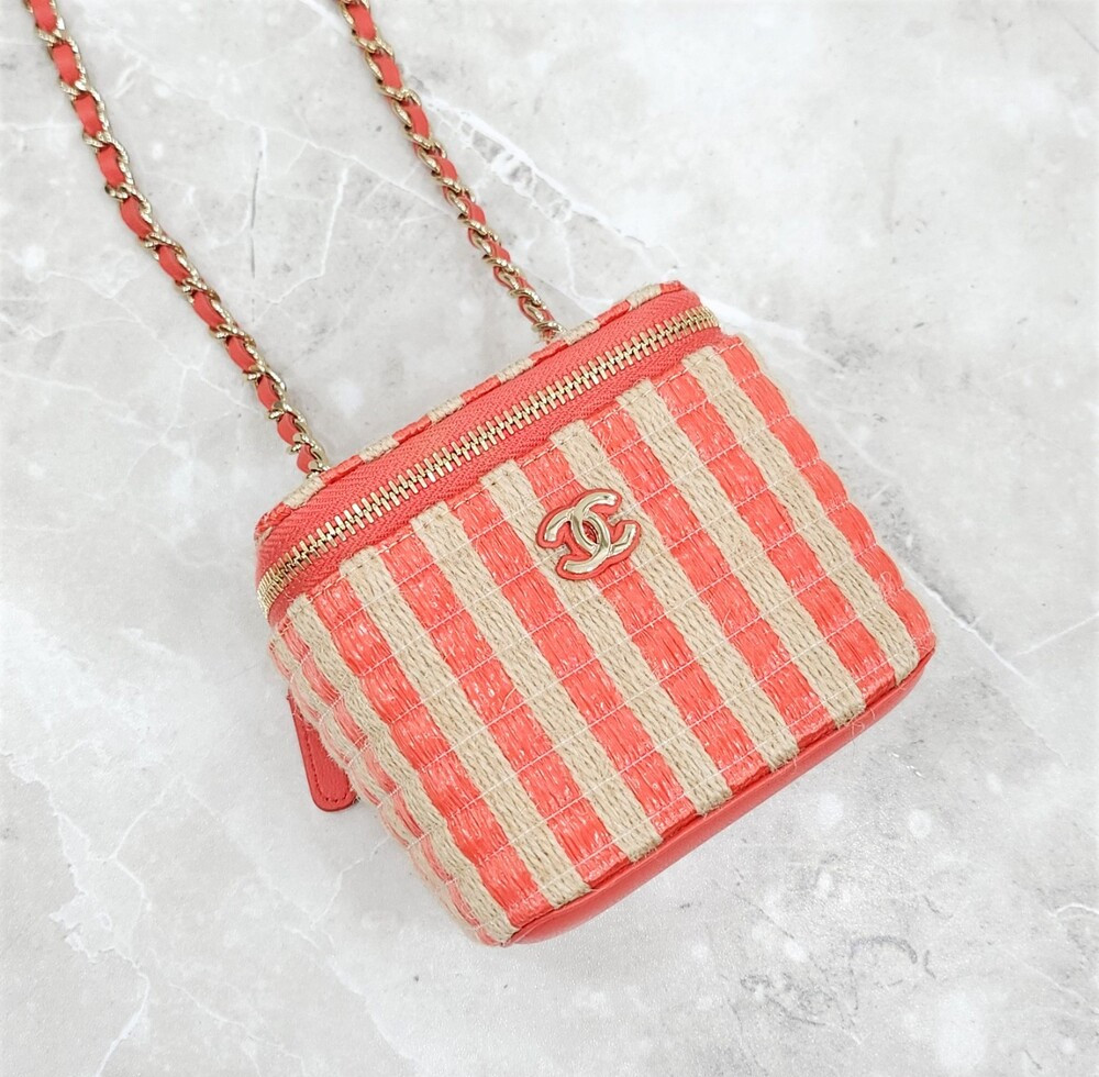 [럭스유] 샤넬 CC로고 스몰 베니티 라피아 체인백