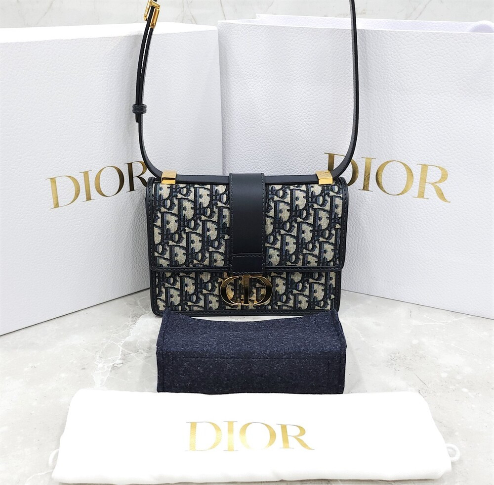 [럭스유] 디올 몽테인 30 오블리크 자카드 스몰 백 M9203UTZQ