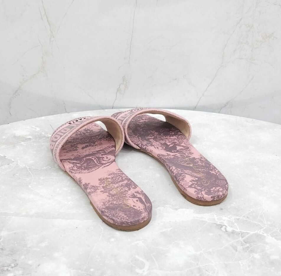 [럭스유] 38 / 디올 트왈드주이 디웨이 뮬 슬리퍼 KCQ209TJE