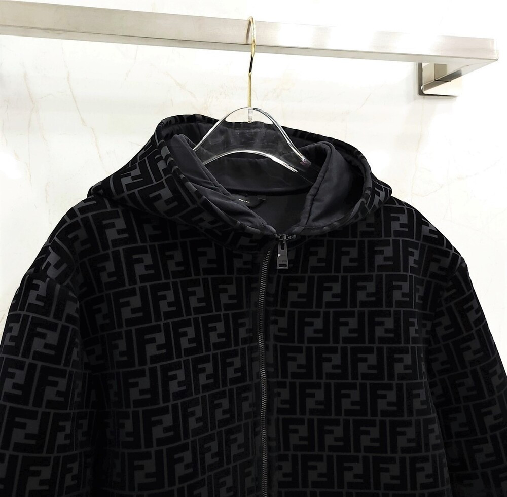 [럭스유] 50 / 펜디 FF 블루종 후드 자켓 FW1040