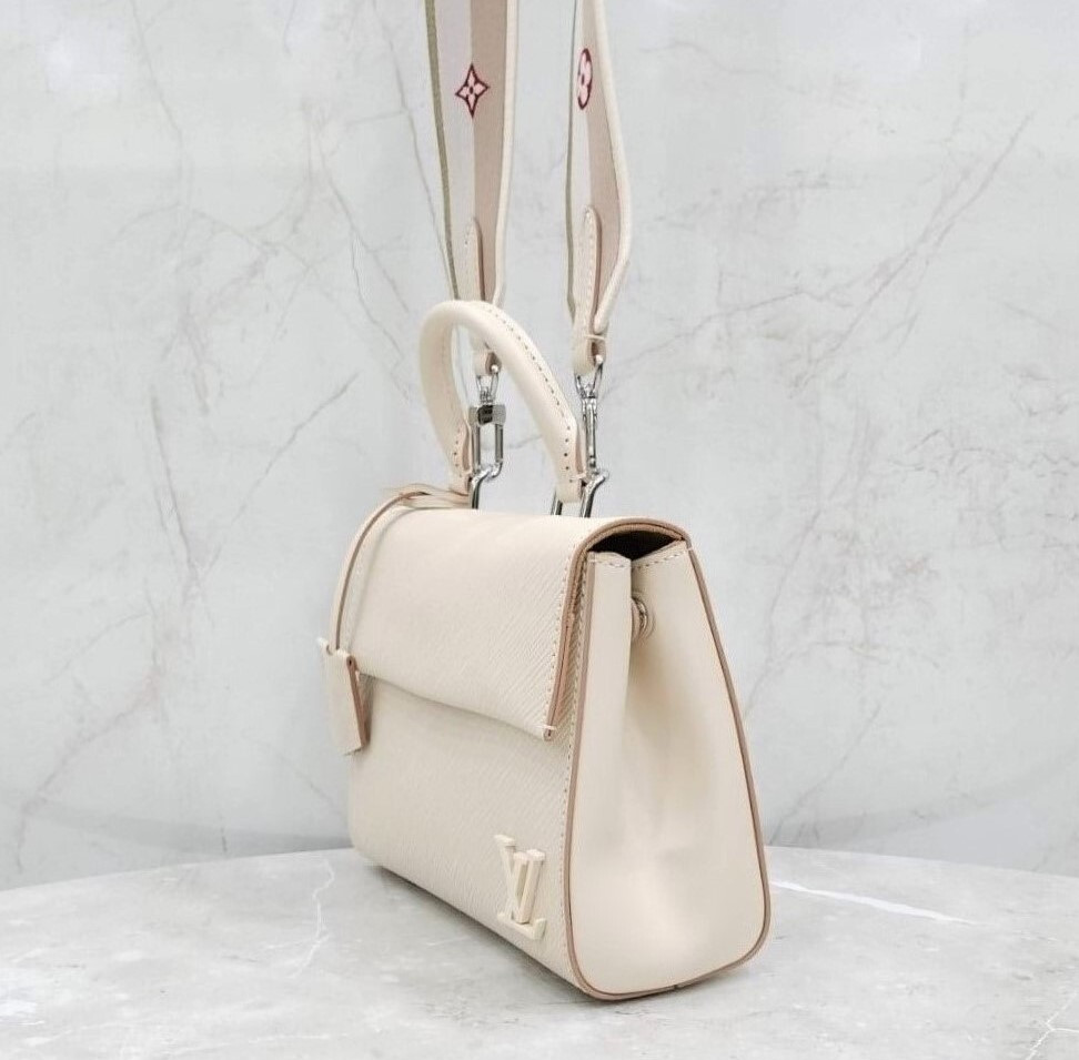 [럭스유] (새상품) 루이비통 클루니 미니 M58928