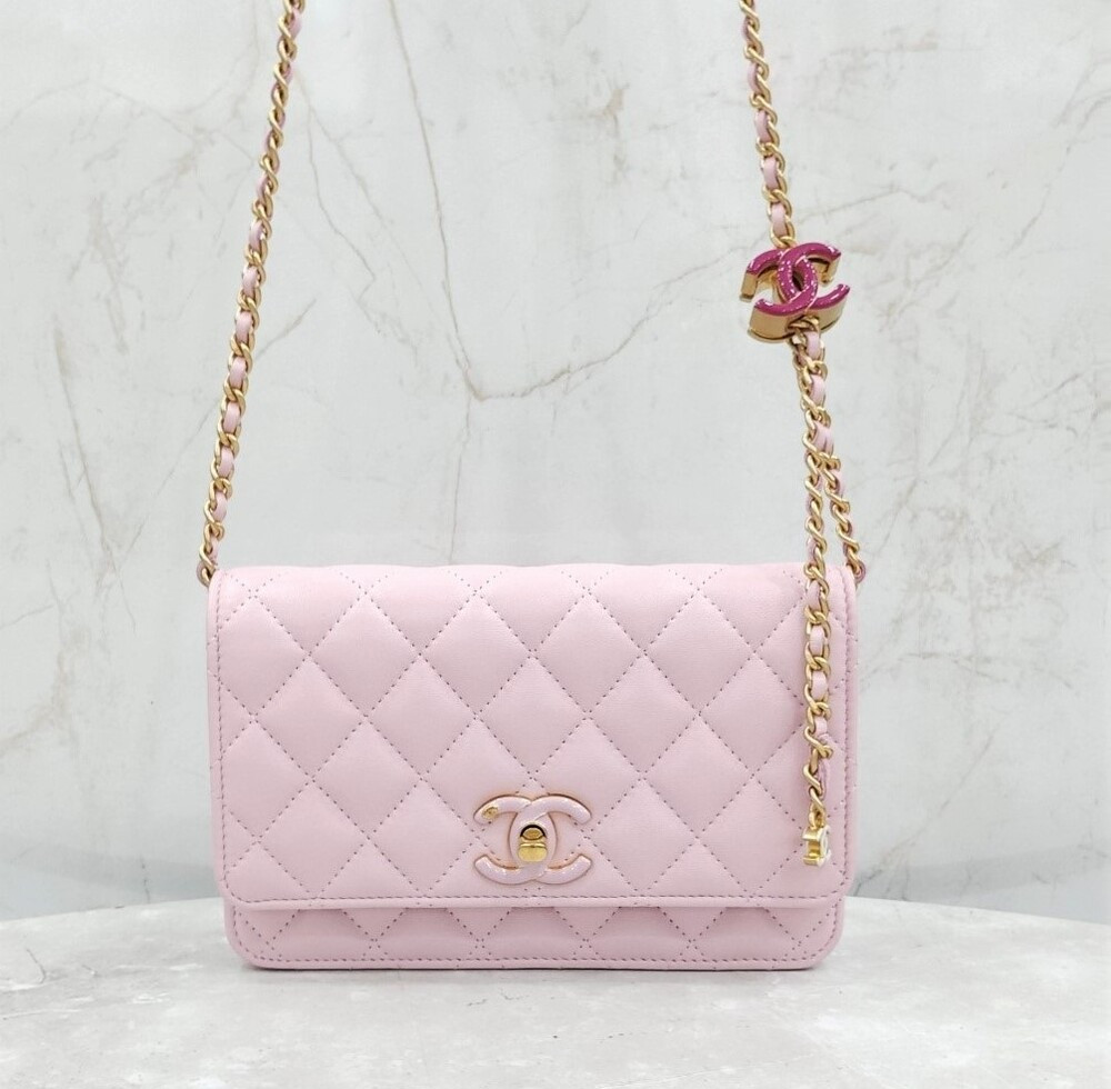 [럭스유] (새상품) 샤넬 핑크 월렛 온 체인 WOC 미니 크로스백 AP3938
