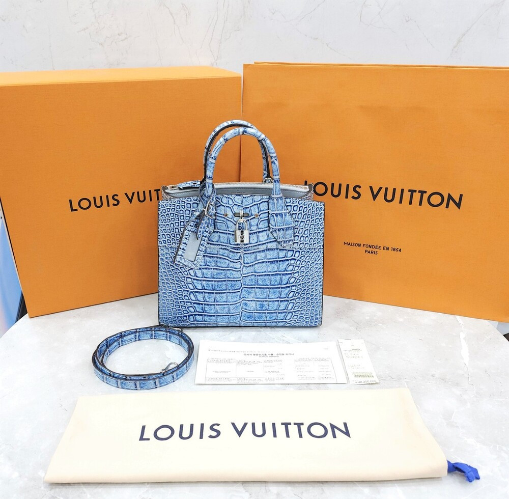 [럭스유] (새상품) 루이비통 LV 시티 스티머 PM 브릴리언트 크로커다일