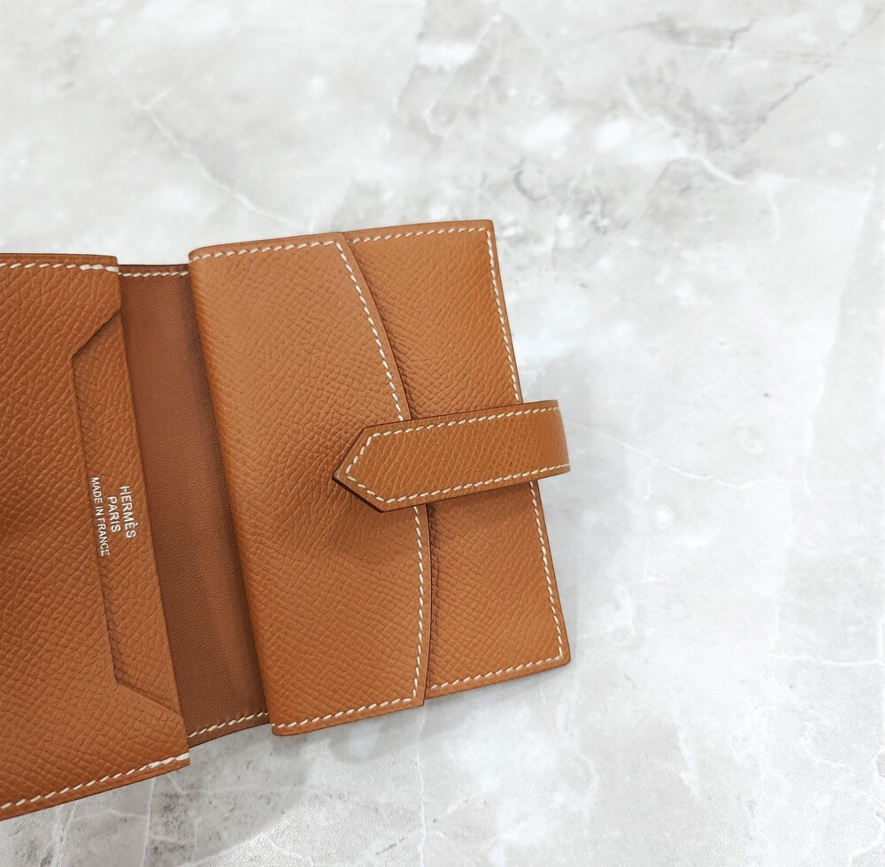 [럭스유] 에르메스 베안 미니 지갑 앱송 팔라듐 골드 Y각인 H039796CK37