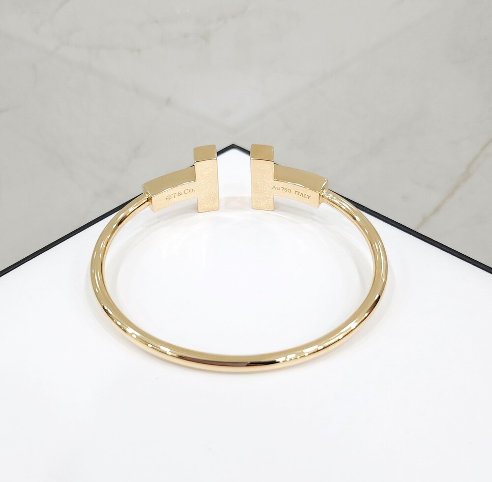 [럭스유] 티파니앤코 T 와이드 와이어 팔찌 18K 옐로우골드 S
