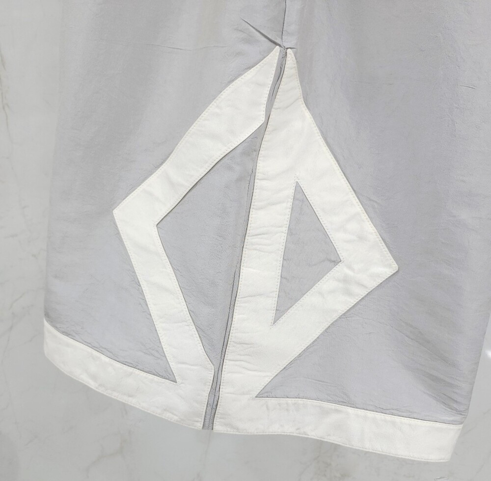 [럭스유] (새상품) 52 / 디올 X 에어 조던 그레이 CD로고 자수 트랙 반바지