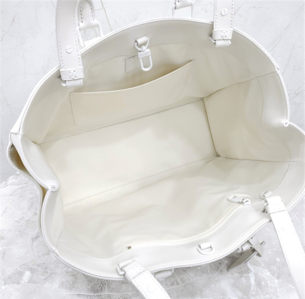 [럭스유] (새상품) 루이비통 삭플라 레더 2H 토트백 N24383