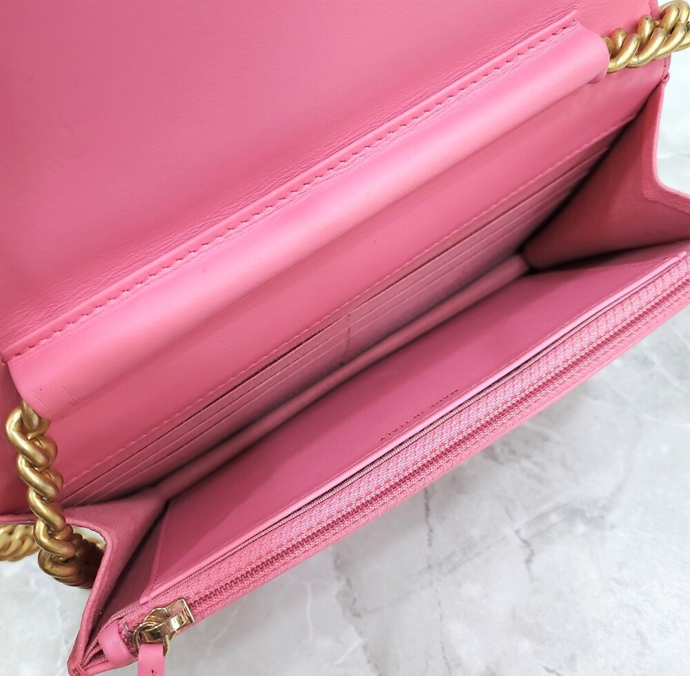 [럭스유] 샤넬 캐비어 보이 WOC 체인 크로스백 AP1117