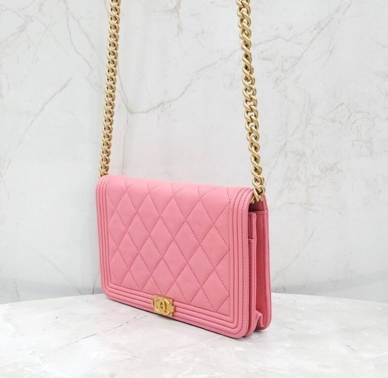 [럭스유] 샤넬 캐비어 보이 WOC 체인 크로스백 AP1117