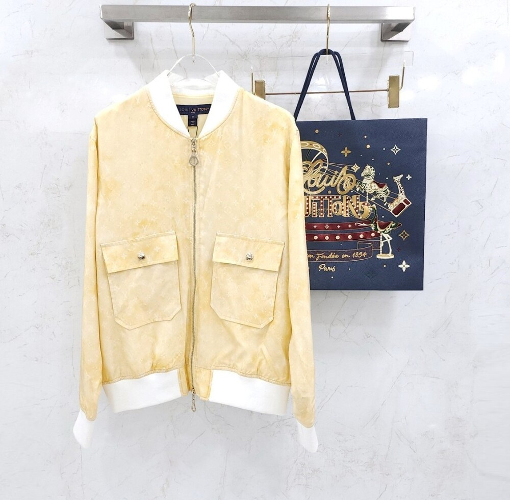 [럭스유] (새상품) 40 / 루이비통 옐로우 모노그램 집업 자켓 1AFYQK