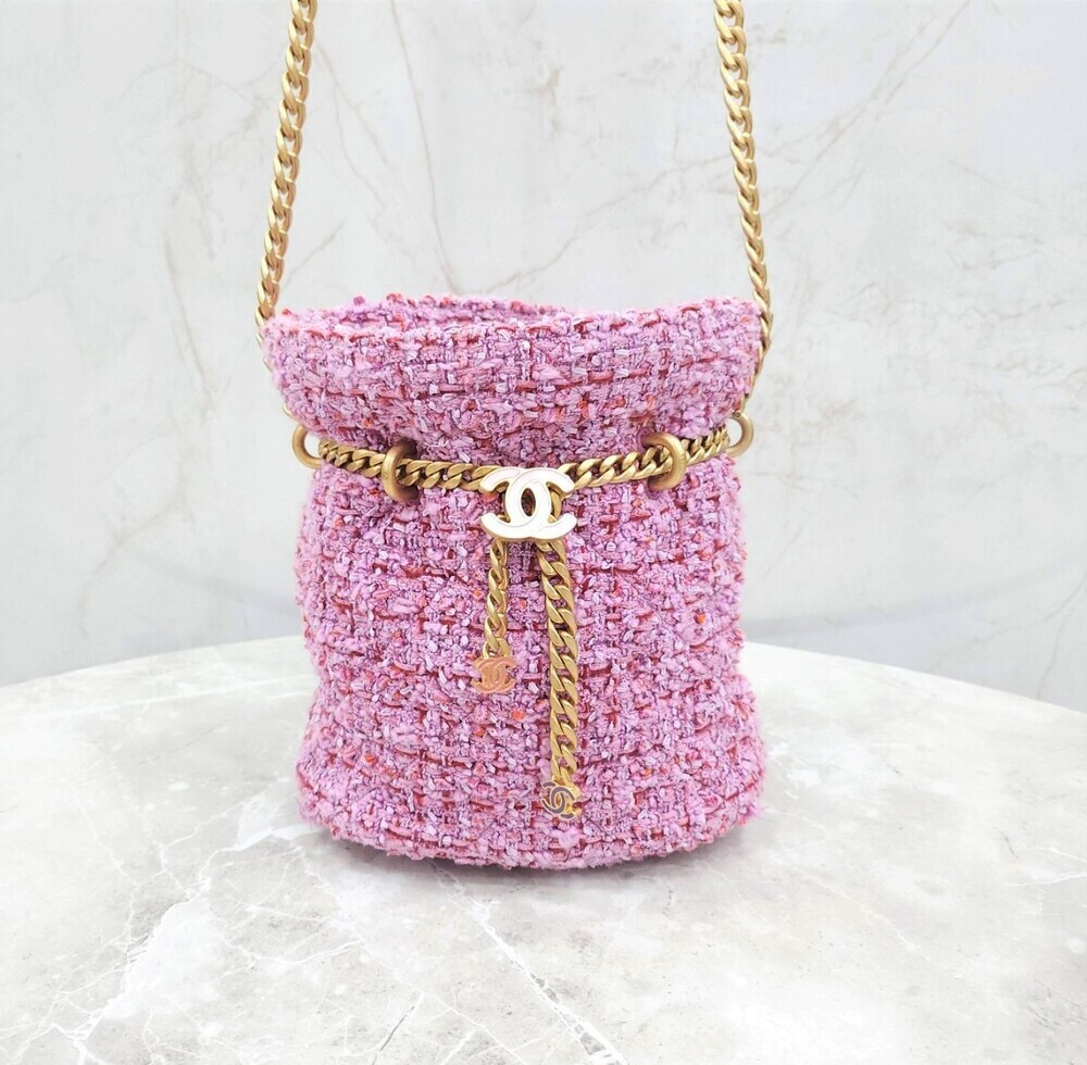 샤넬 CC로고 시즌 트위드 버킷백 핑크 AS3116