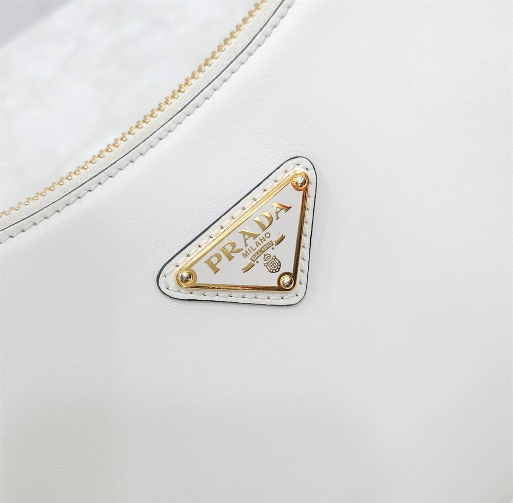 [럭스유] 프라다 아르케 스몰 가죽 숄더백 1BC194