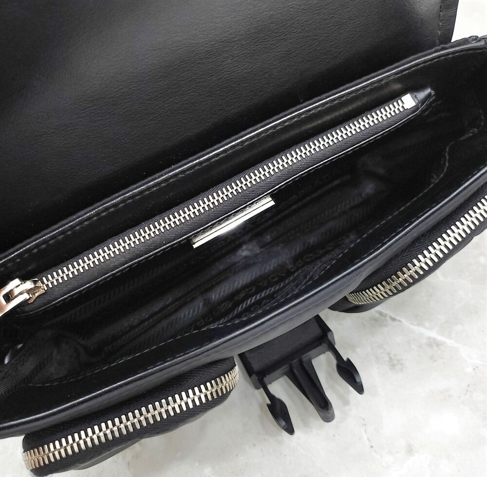 [럭스유] 프라다 포켓 나일론 브러시드 레더 숄더 크로스백 1BD295