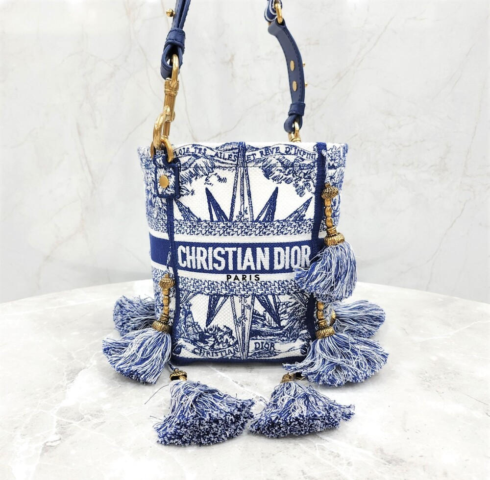 [럭스유] 디올 D 버블 버킷백 스몰 M1317CRVX