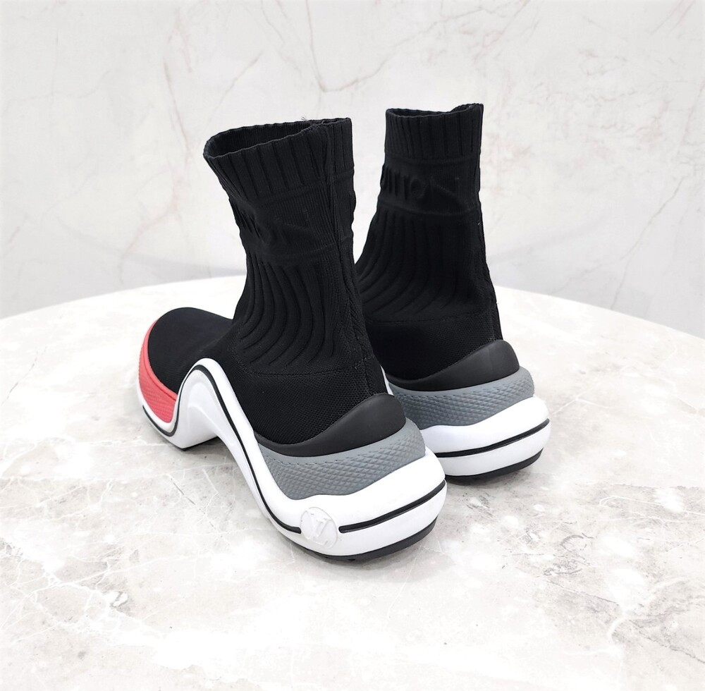 [럭스유] 37.5 / 루이비통 아치라이트 삭스 스니커즈