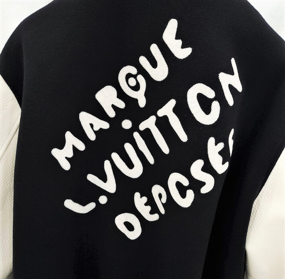 [럭스유] (새상품) 50 / 루이비통 LV 시그니처 바시티 블루종 자켓 1AFINS