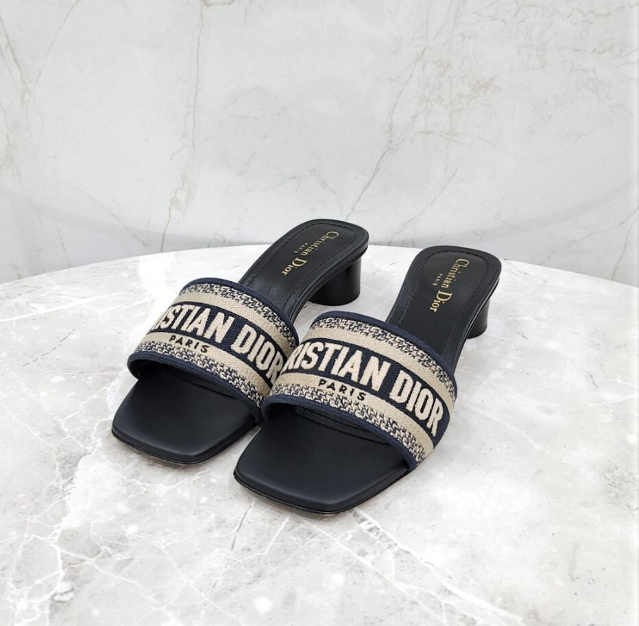 [럭스유] 38.5 / 디올 딥블루 자수 코튼 뮬 힐 KCQ915ERC